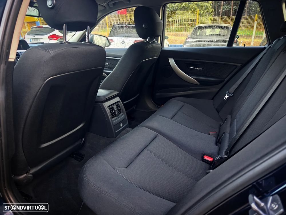 BMW 320 d Aut. Blue Performance - 7