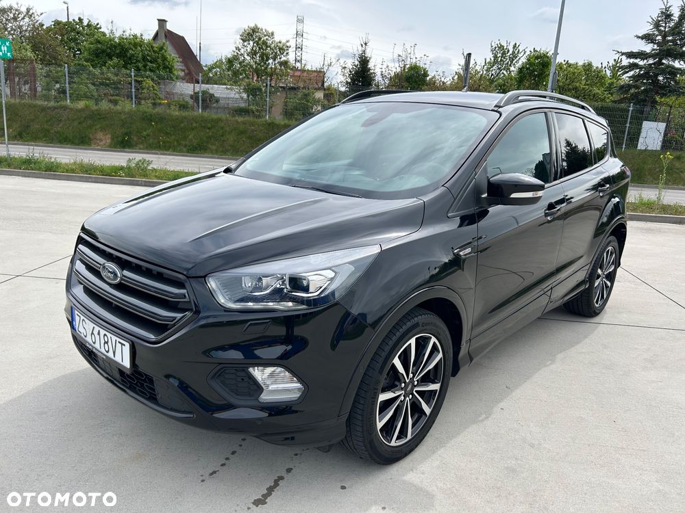 Ford Kuga 1.5 EcoBoost 2x4 ST-Line - 1