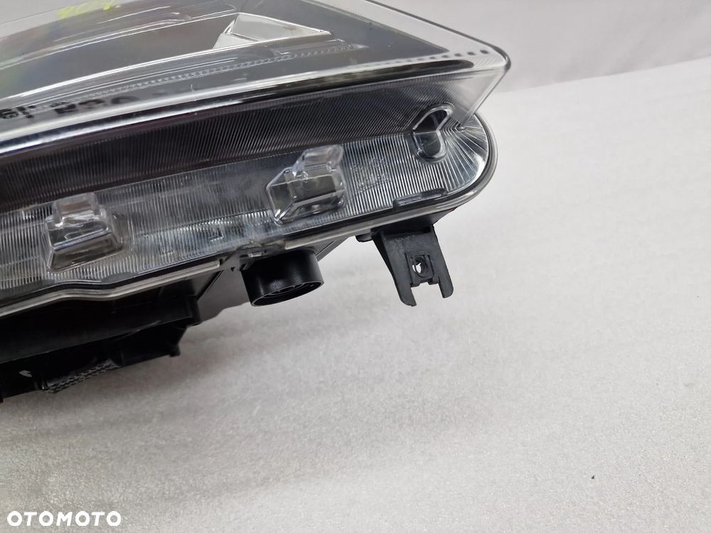 SEAT ATECA 576 PRAWA LAMPA PRZEDNIA PRZÓD FULL LED , NR 576941008F , NR AUKCJI LA404 - 11