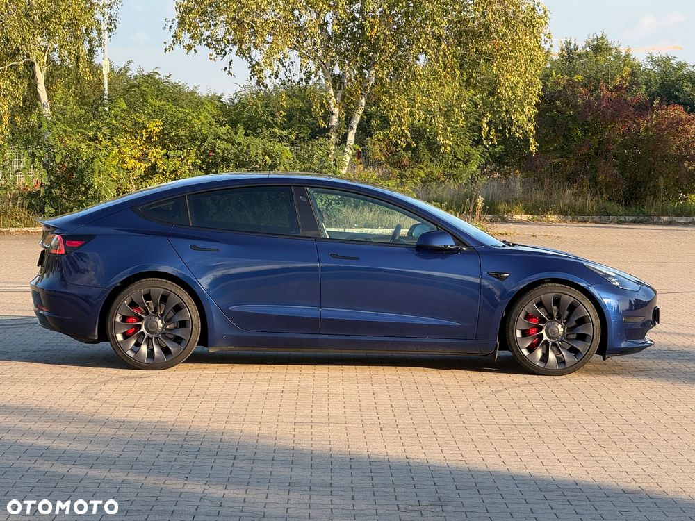 Tesla Model 3 Performance AWD - 11