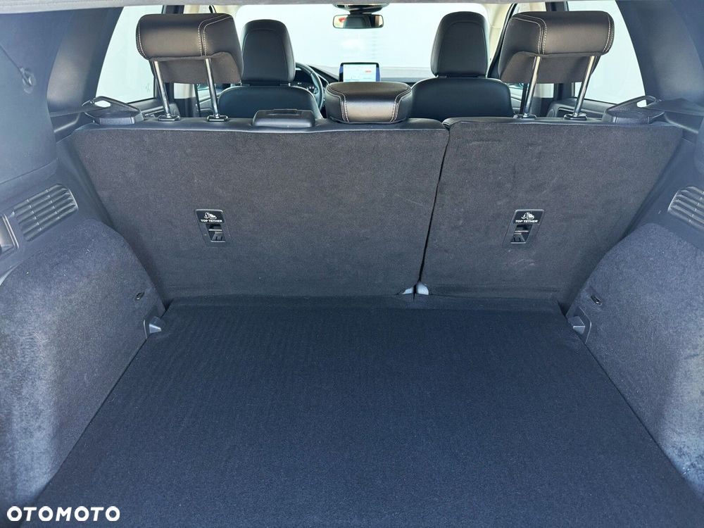 Ford Kuga - 11