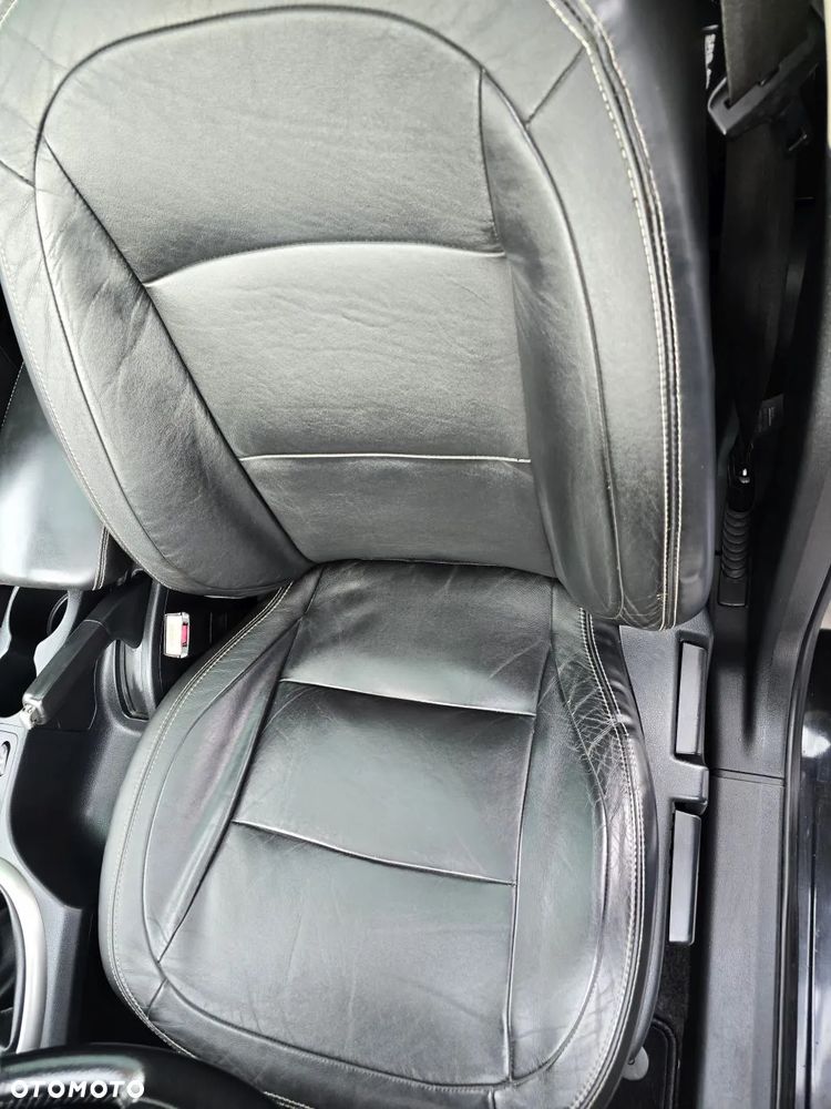 Nissan Qashqai 2.0 dCi 4x4 Tekna Premium - 22