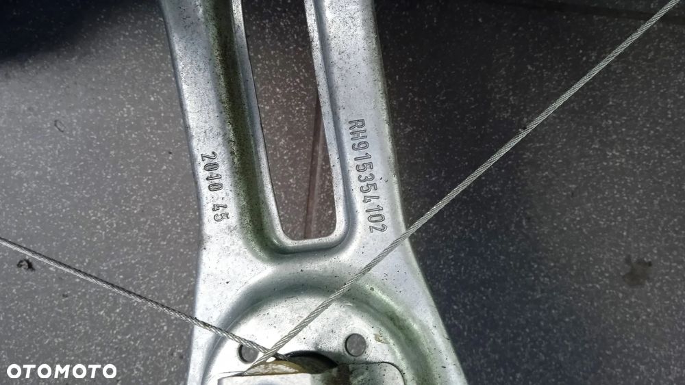 Osprzęt mechanizmy podnoszenia szyb drzwi lewy przód i tył klamka Opel Astra J IV - 23