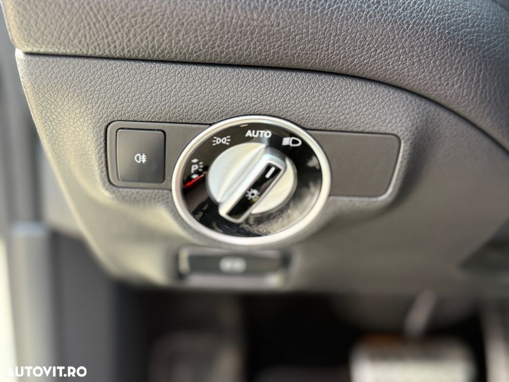 Mercedes-Benz CLA 200 CDI 7G-DCT - 12