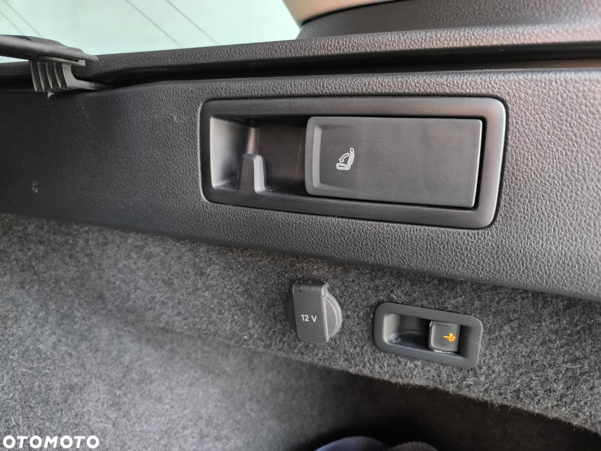 Volkswagen Passat Variant 1.4 TSI ACT (BMT) DSG Comfortline - 21