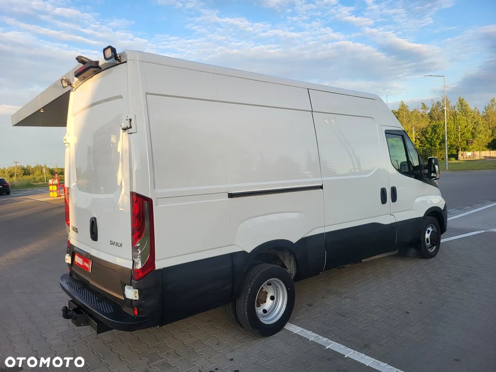 Iveco Daily - 12