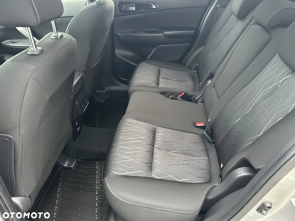 Mitsubishi Eclipse Cross - 31