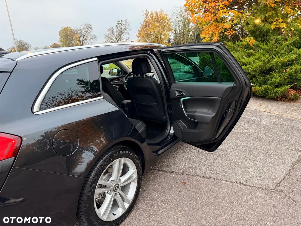 Opel Insignia 2.0 CDTI EcoFLEX Cosmo - 32