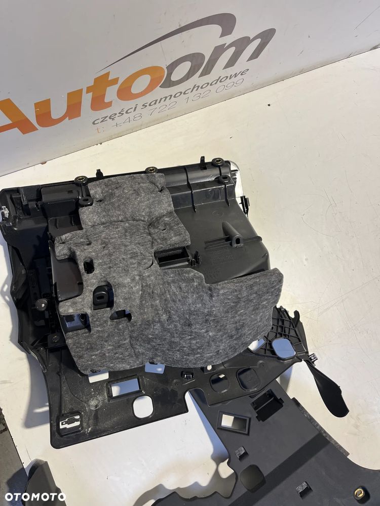 PLASTIKI WNETRZE AUDI A4 B8 TUNEL ŚRODKOWY - 22