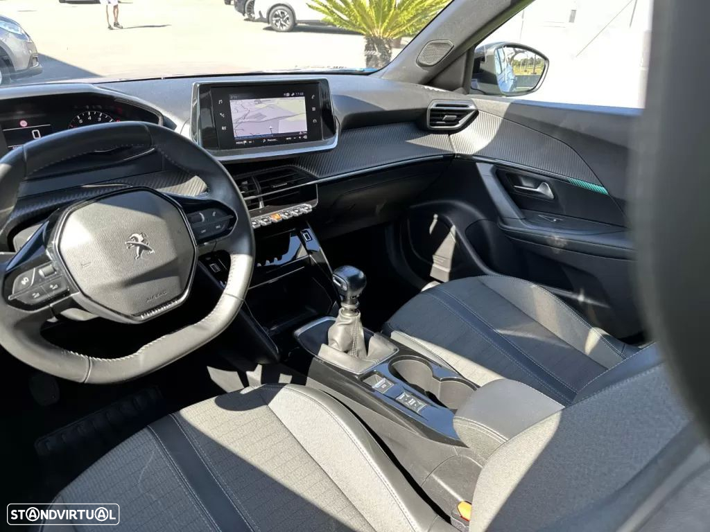 Peugeot 2008 PureTech 100 Active - 14