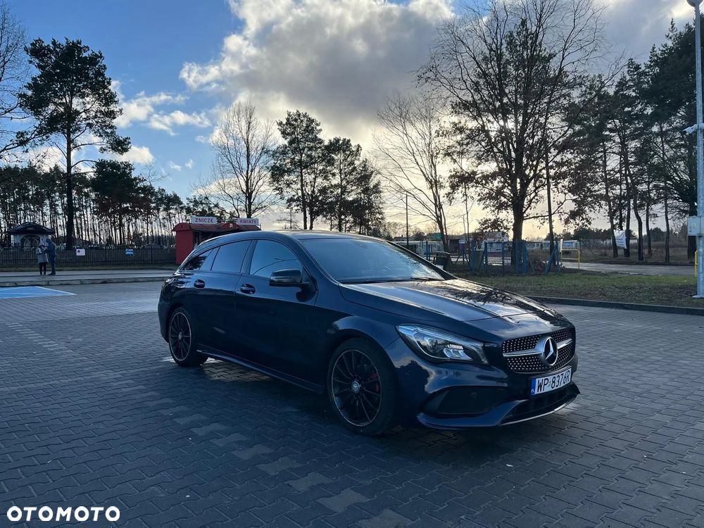 Mercedes-Benz CLA 200 d 7G-DCT AMG Line - 1