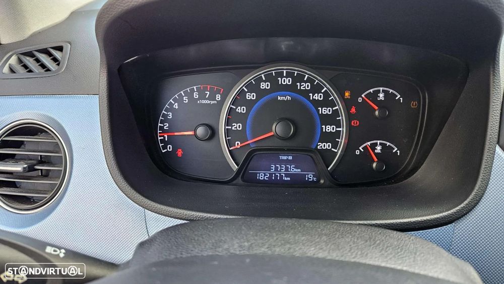 Hyundai i10 1.0 Urban GPL - 19