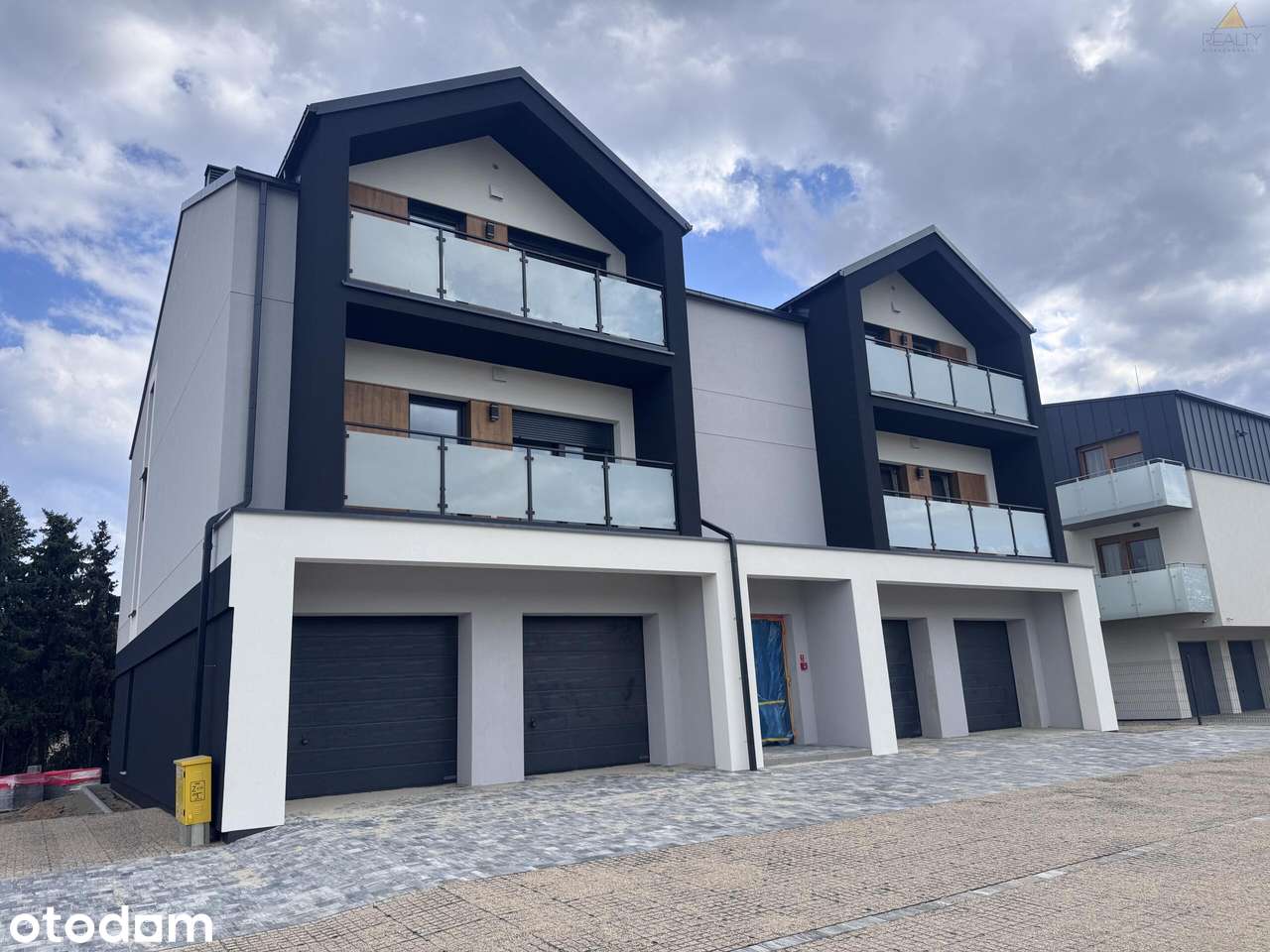 Nowe, komfortowe 2 pokoje + balkon/ogródek