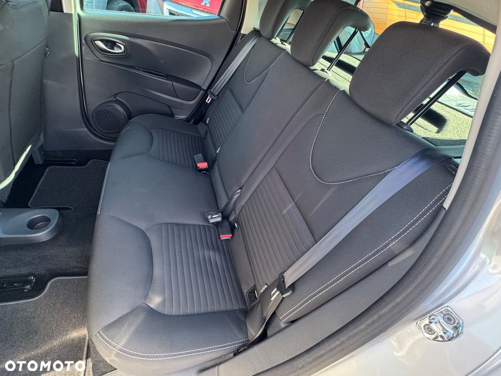 Renault Clio 1.2 Energy TCe Limited 2018 EDC - 29