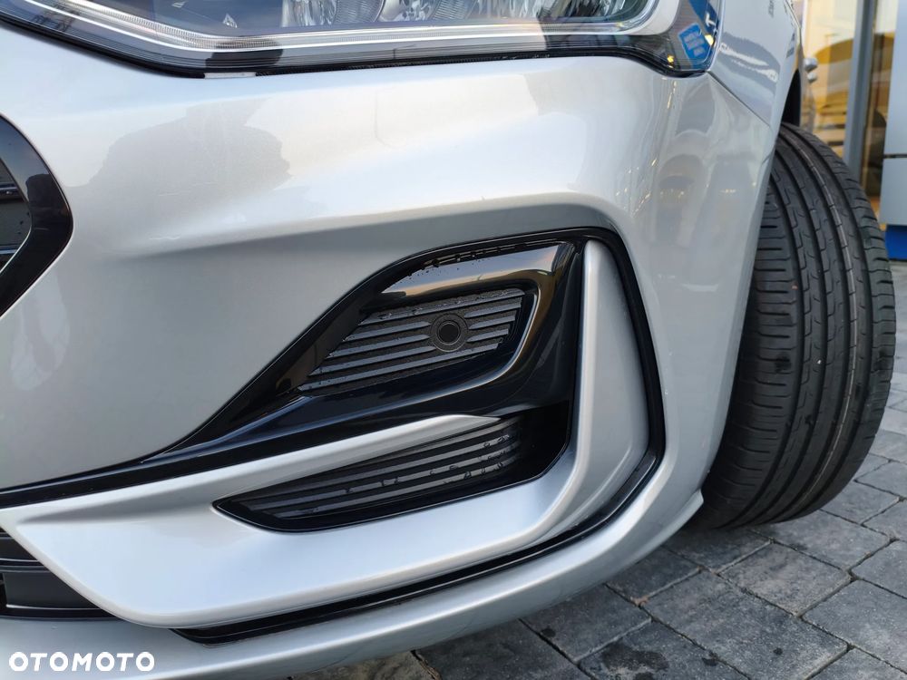 Ford Focus 1.0 EcoBoost mHEV ST-Line X - 4