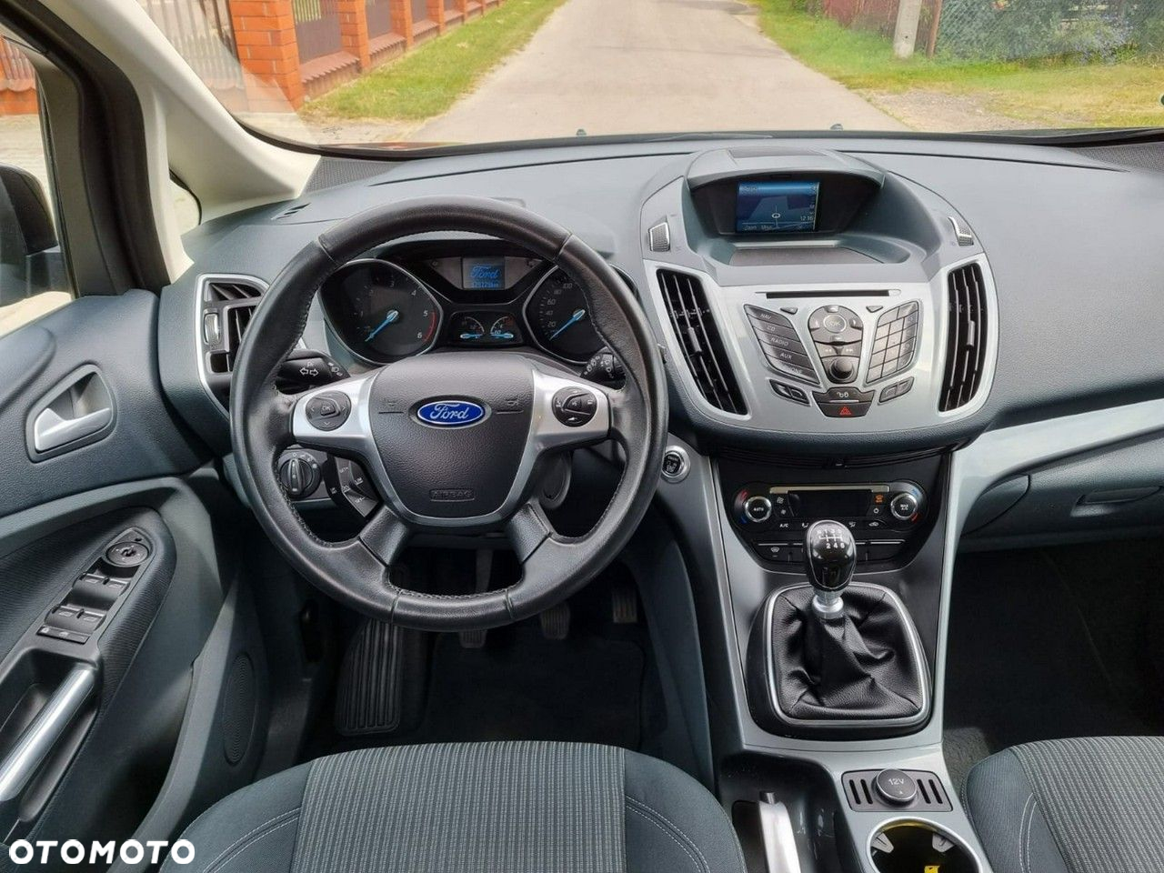 Ford C-MAX - 11