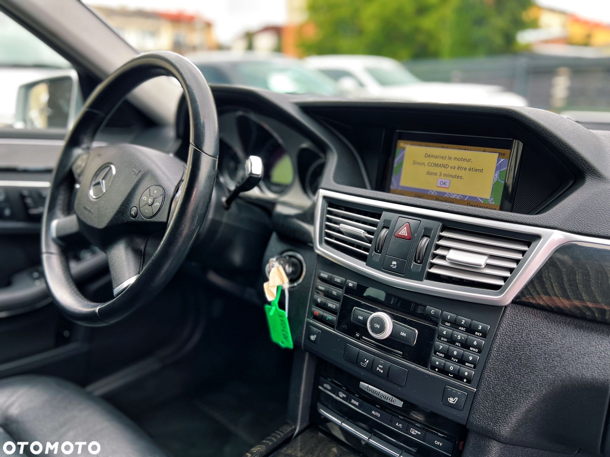 Mercedes-Benz Klasa E 350 CDI BlueEff Avantgarde - 11