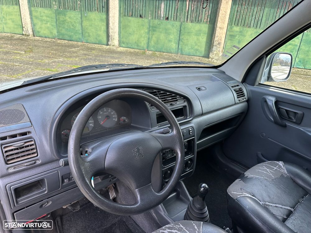 Peugeot Partner - 25