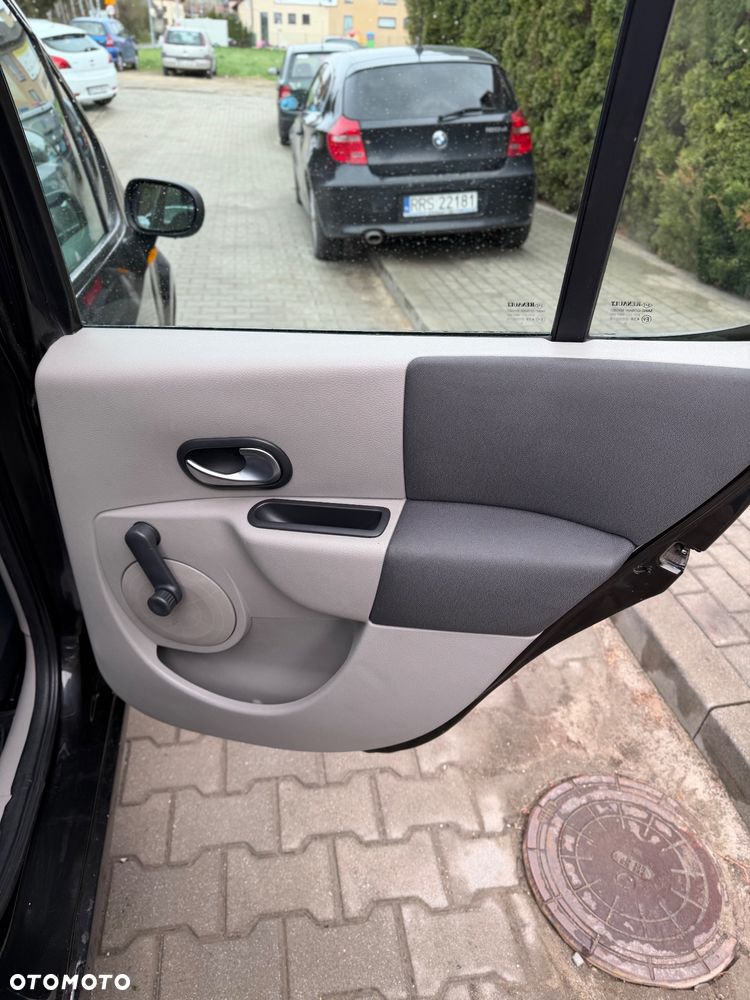 Renault Modus 1.6 16V Dynamique - 16