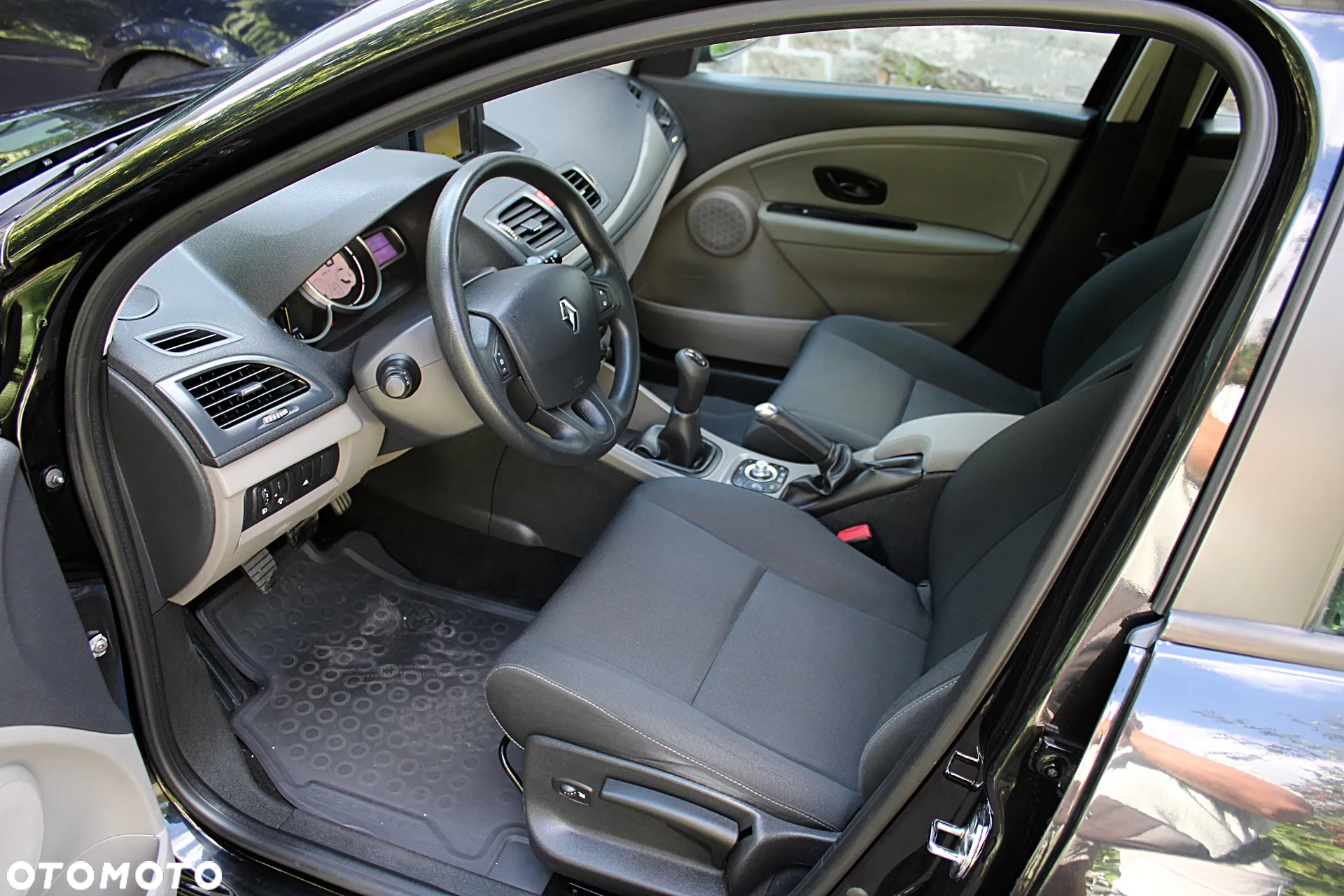Renault Megane - 13