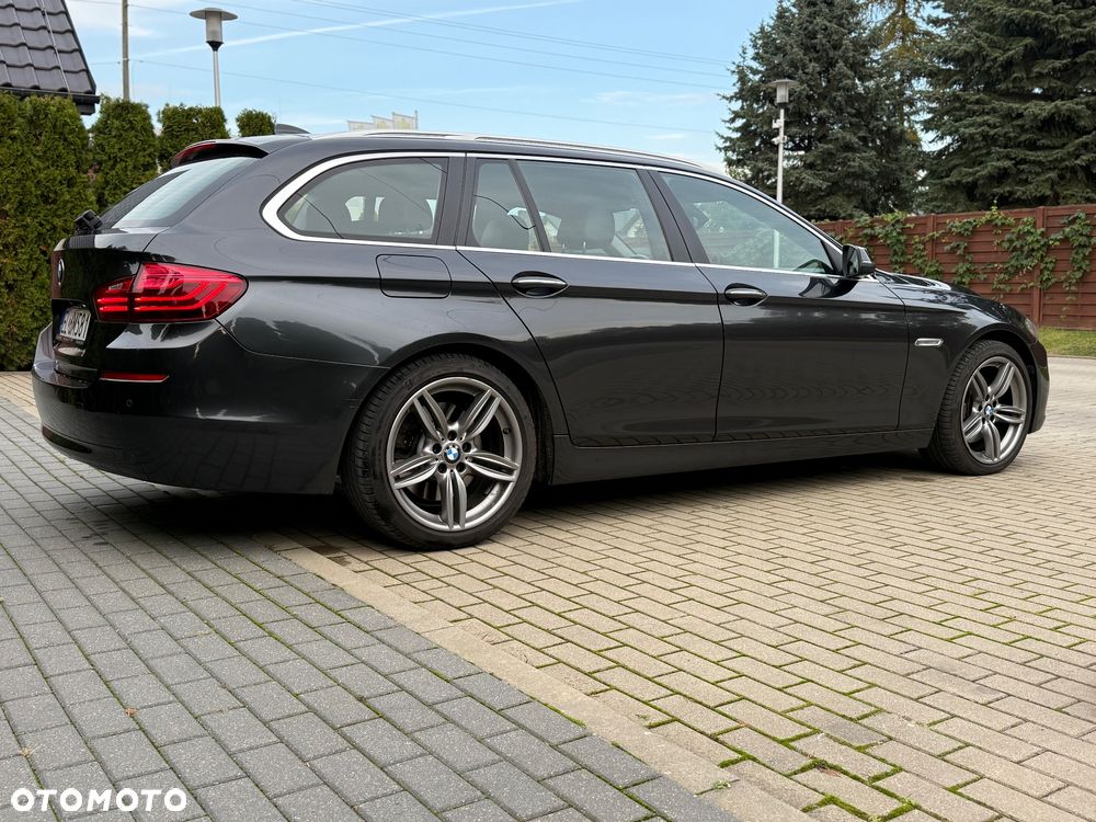 BMW Seria 5 530d xDrive Luxury Line - 6