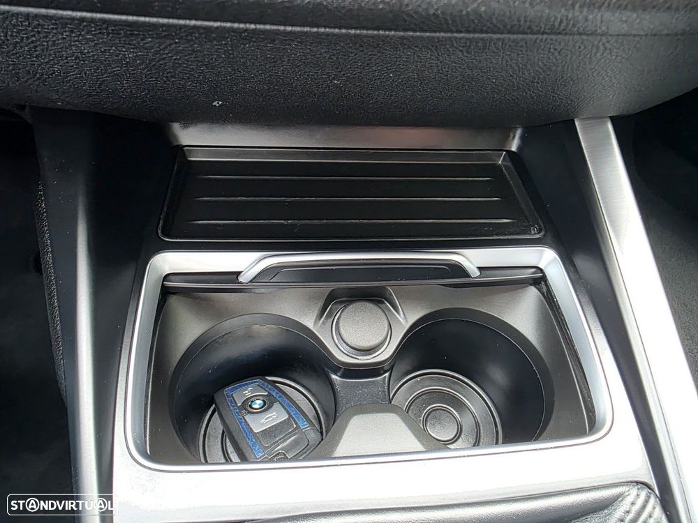 BMW 116 d Pack M Shadow - 18