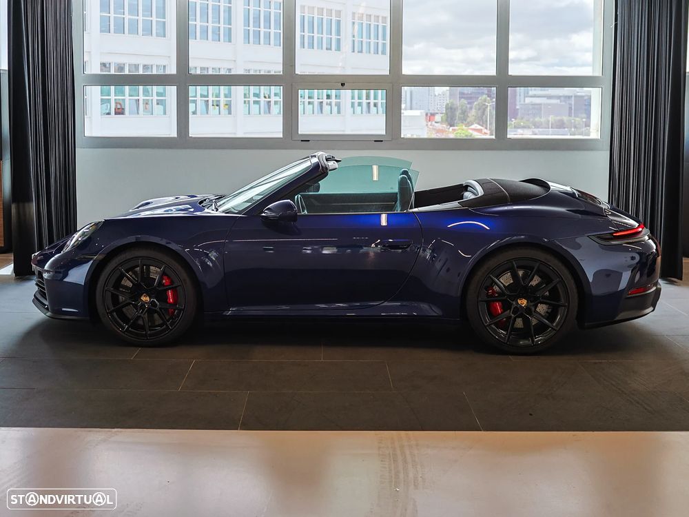Porsche 911 (992) Carrera S - 8