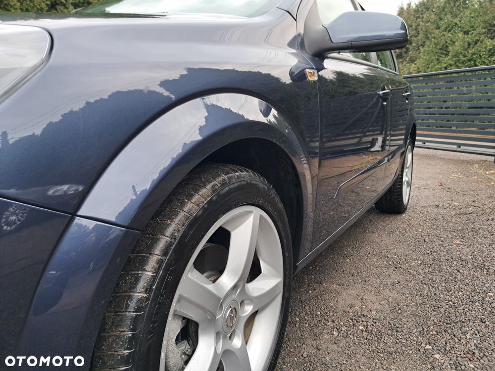 Opel Astra 1.8 Sport - 20