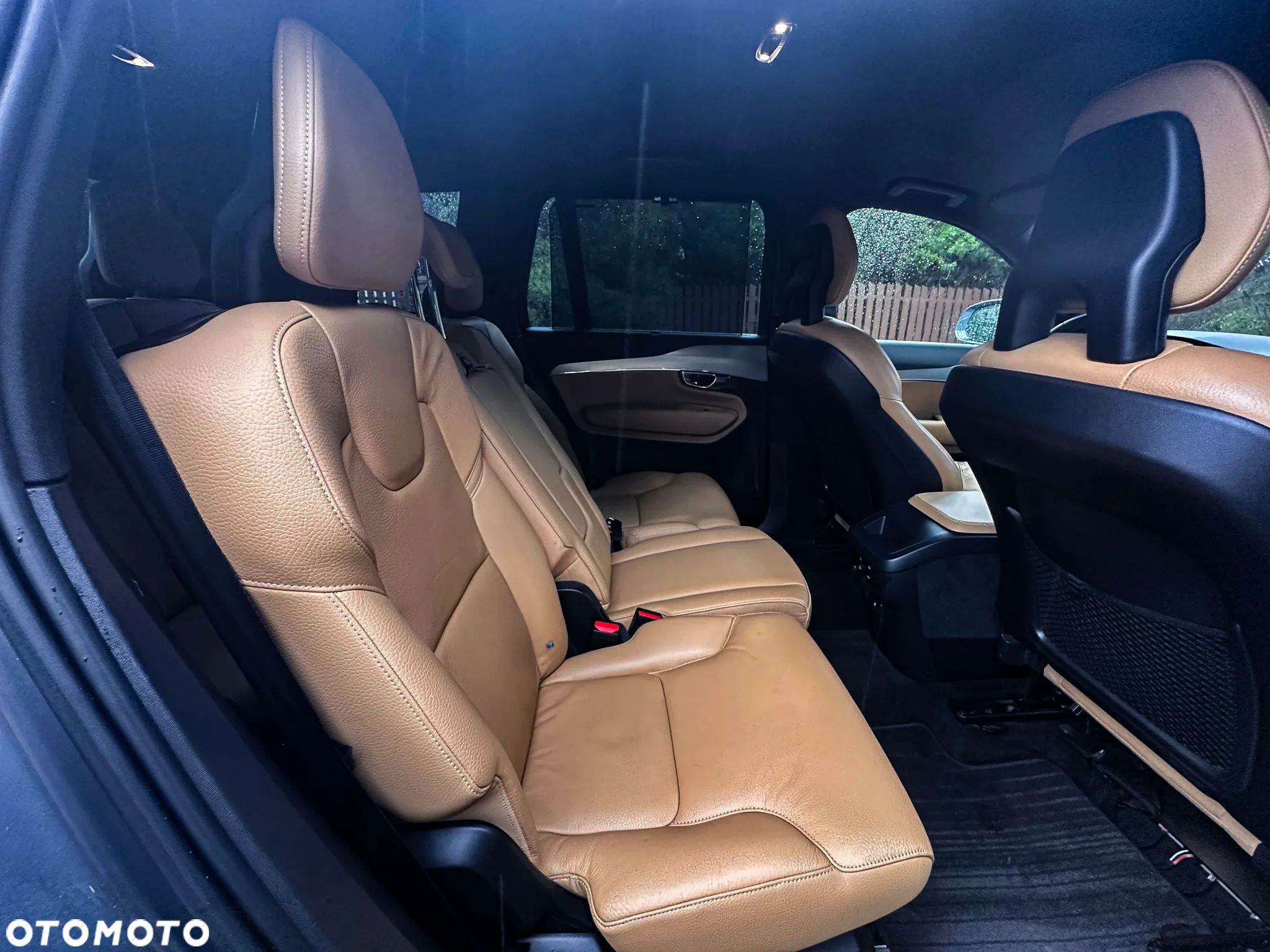 Volvo XC 90 D5 AWD Momentum 7os - 23