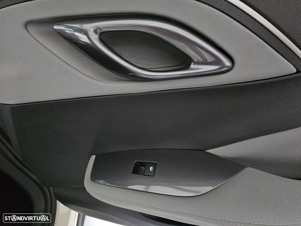 BYD Dolphin Surf 43.2 kWh Comfort - 26