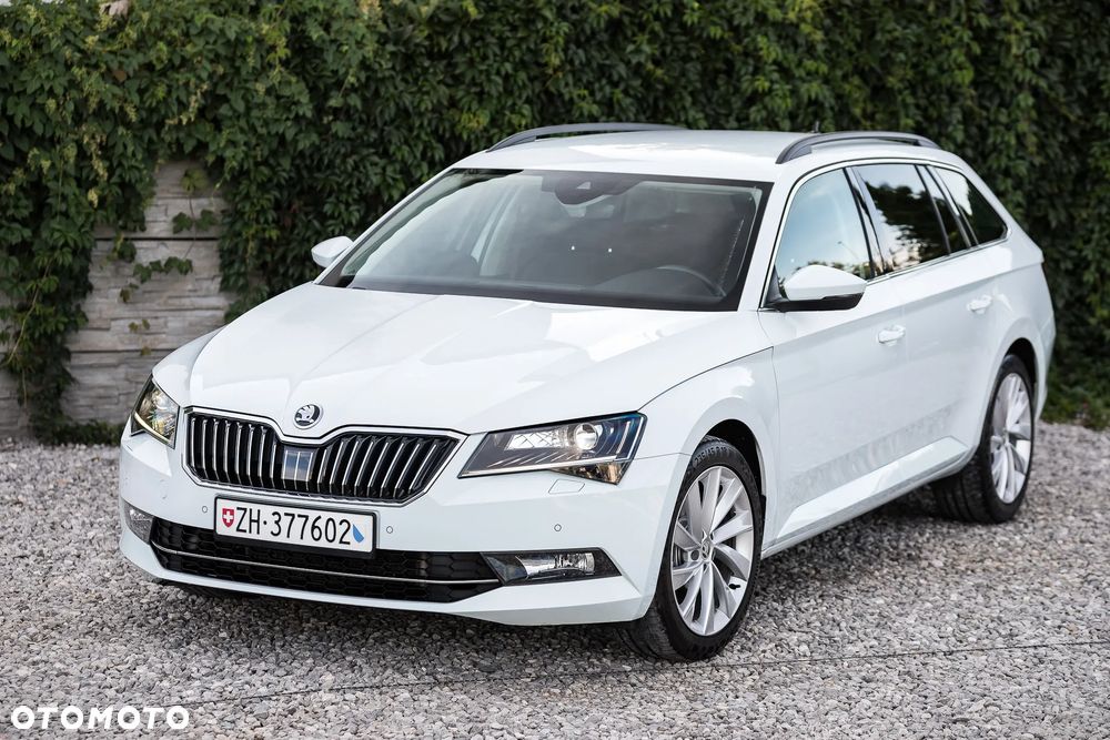 Skoda Superb 2.0 TDI 4x4 DSG Style - 6