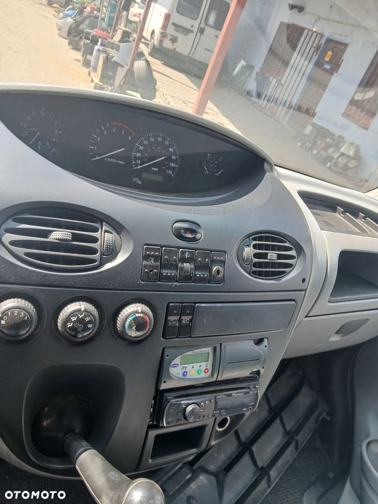 LDV MAXUS chłodnia maska zderzak lampa grill błotnik drzwi zbiornik paliwa szyba lusterko - 4