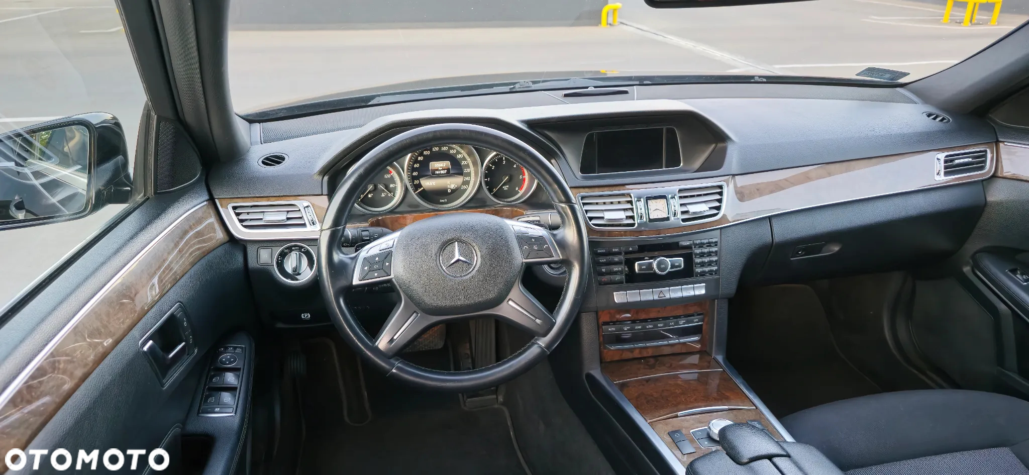 Mercedes-Benz Klasa E 300 BlueTEC 7G-TRONIC Elegance - 22