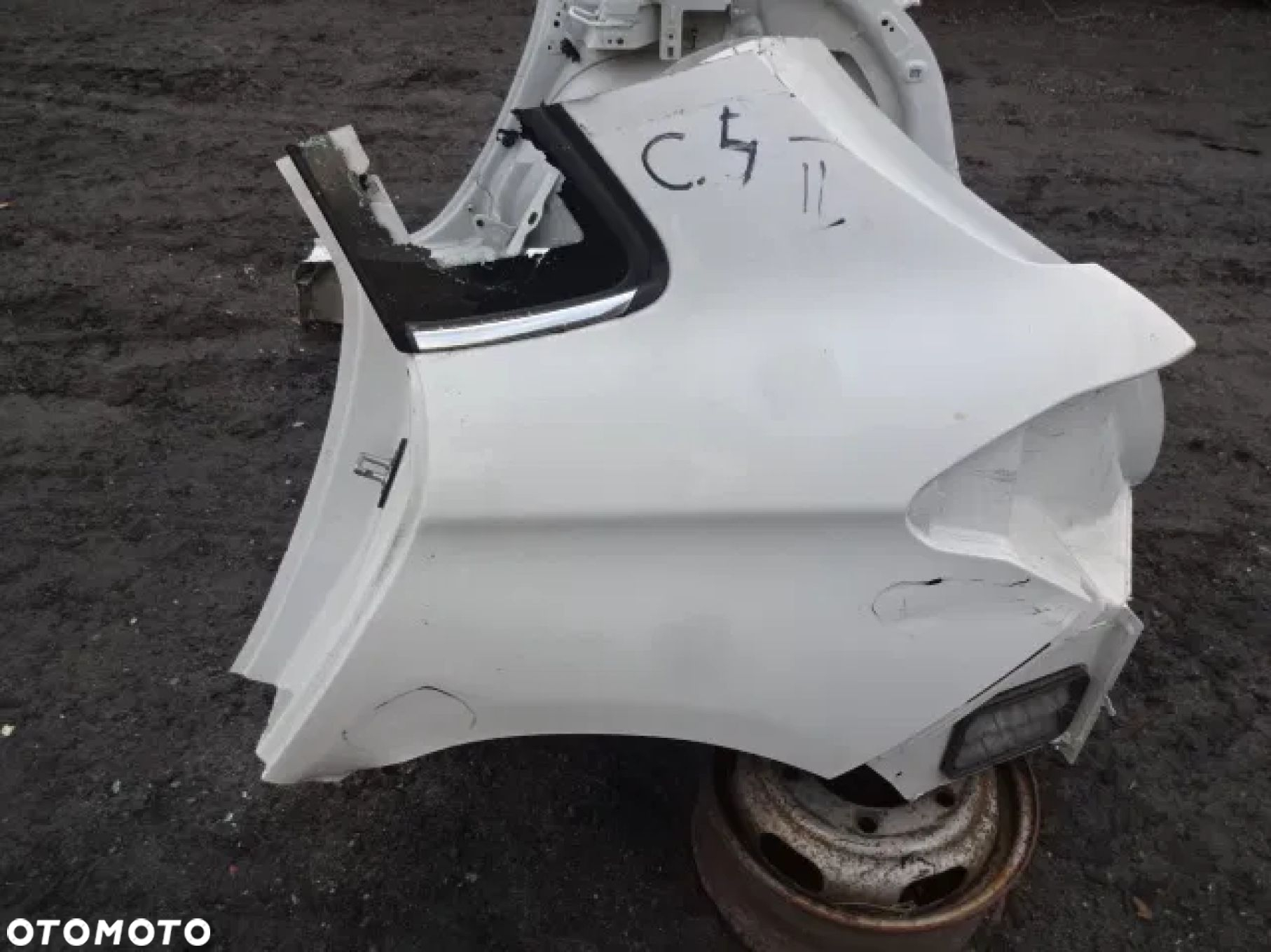 CITROEN C4 II B7 TYLNY BŁOTNIK PAS TYLNY DUPA ĆWAIRTKA - 3