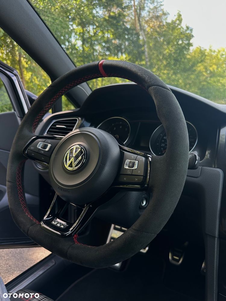 Volkswagen Golf 2.0 GTI - 20