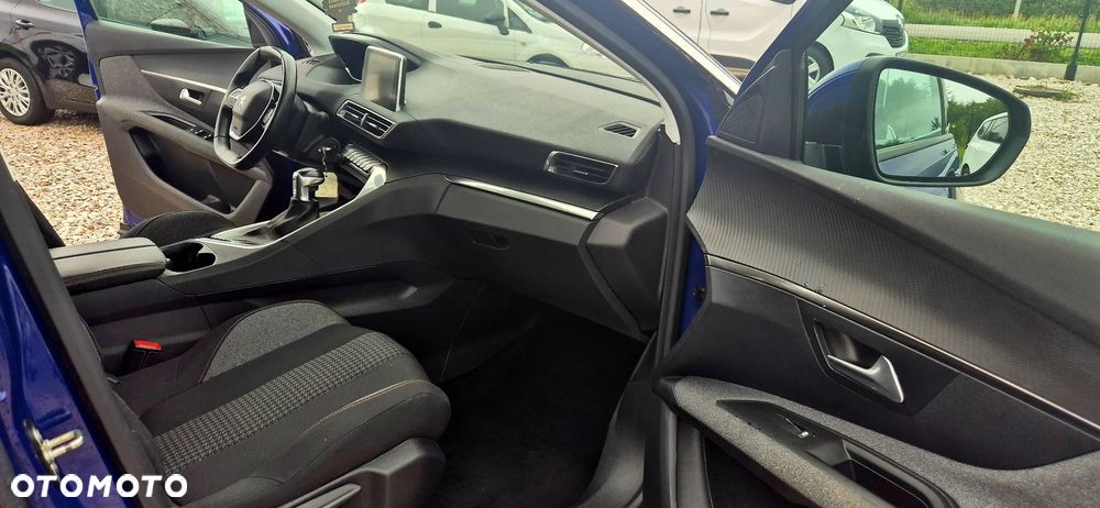 Peugeot 3008 1.2 PureTech Active Pack S&S - 31