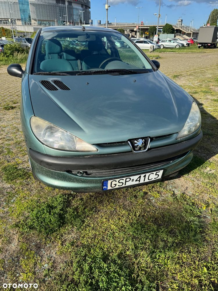 Peugeot 206 1.1 XR - 1