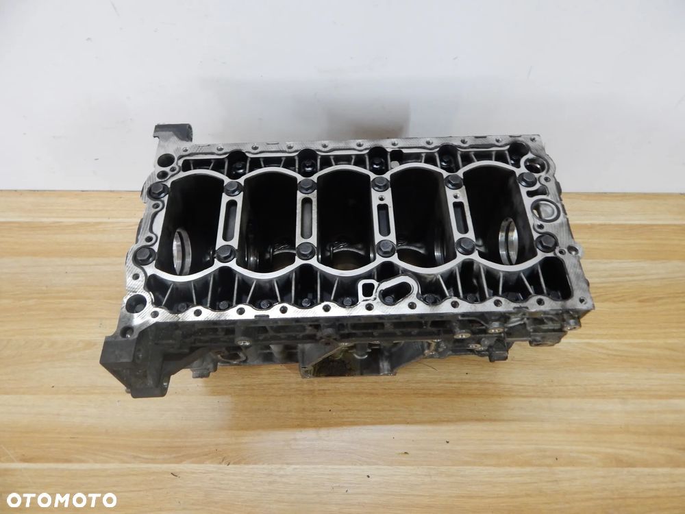 Blok silnika 2.4 D5 D5244T Volvo XC60 xc60 I s60 s80 v70 08-17 Łuków części - 8