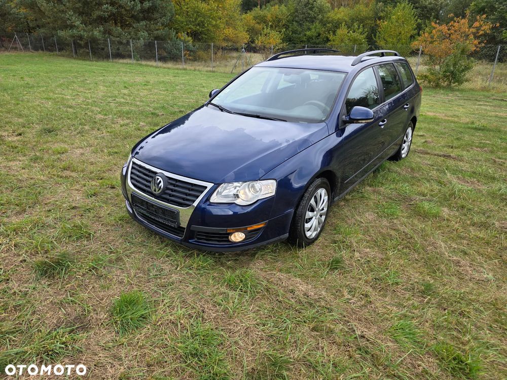 Volkswagen Passat Variant 1.6 Family - 2