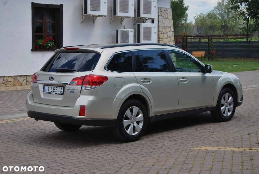 Subaru Legacy 2.0D Exclusive - 3