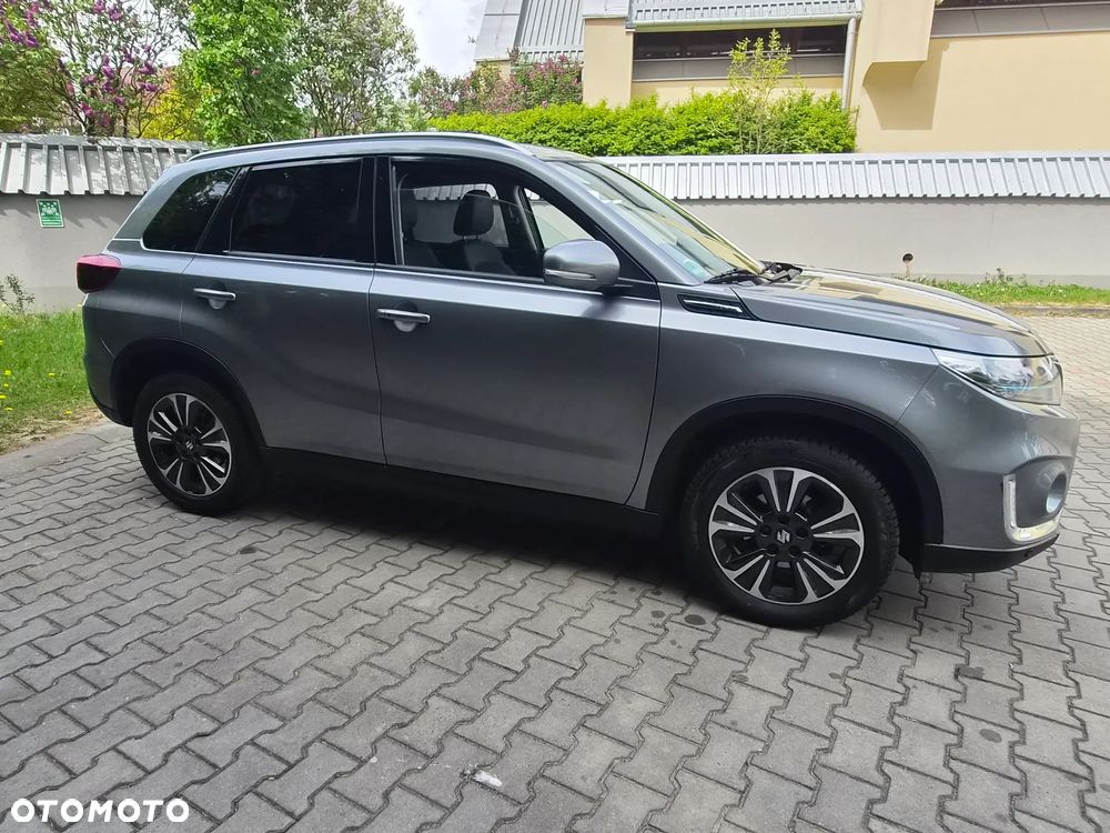 Suzuki Vitara 1.4 Boosterjet Hybrid Comfort+ "SHINKAI" - 9