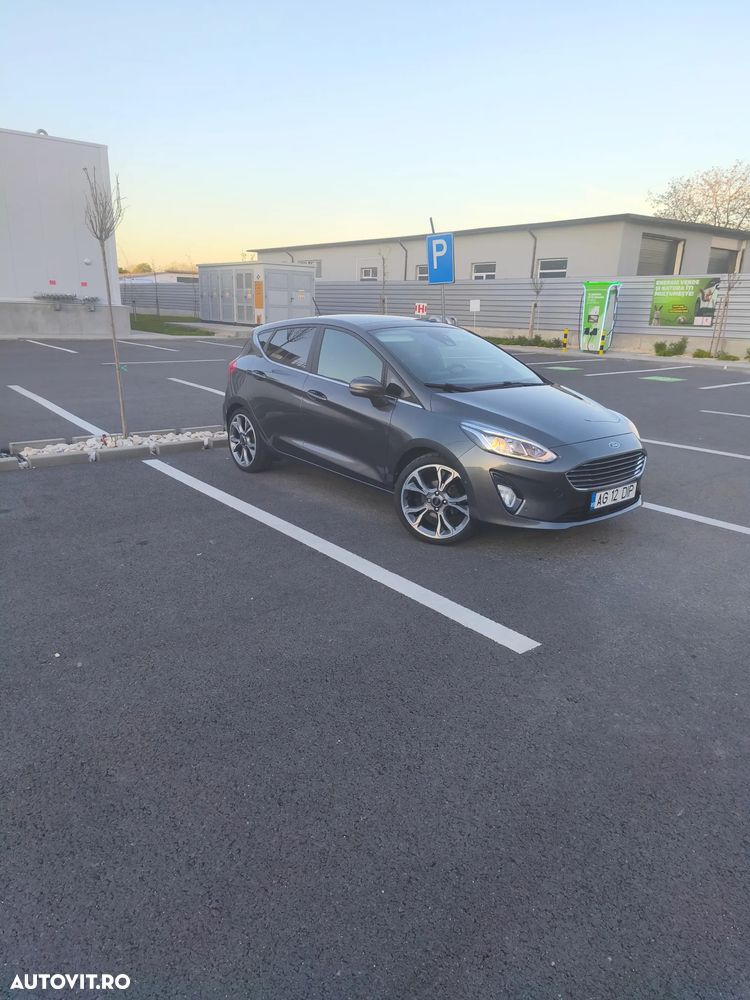Ford Fiesta 1.0 EcoBoost S&S TITANIUM - 3