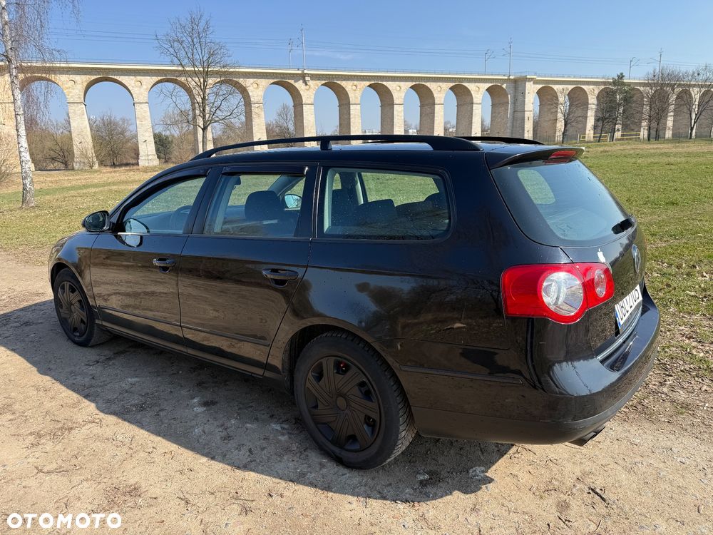 Volkswagen Passat 2.0 TDI DPF Highline - 2