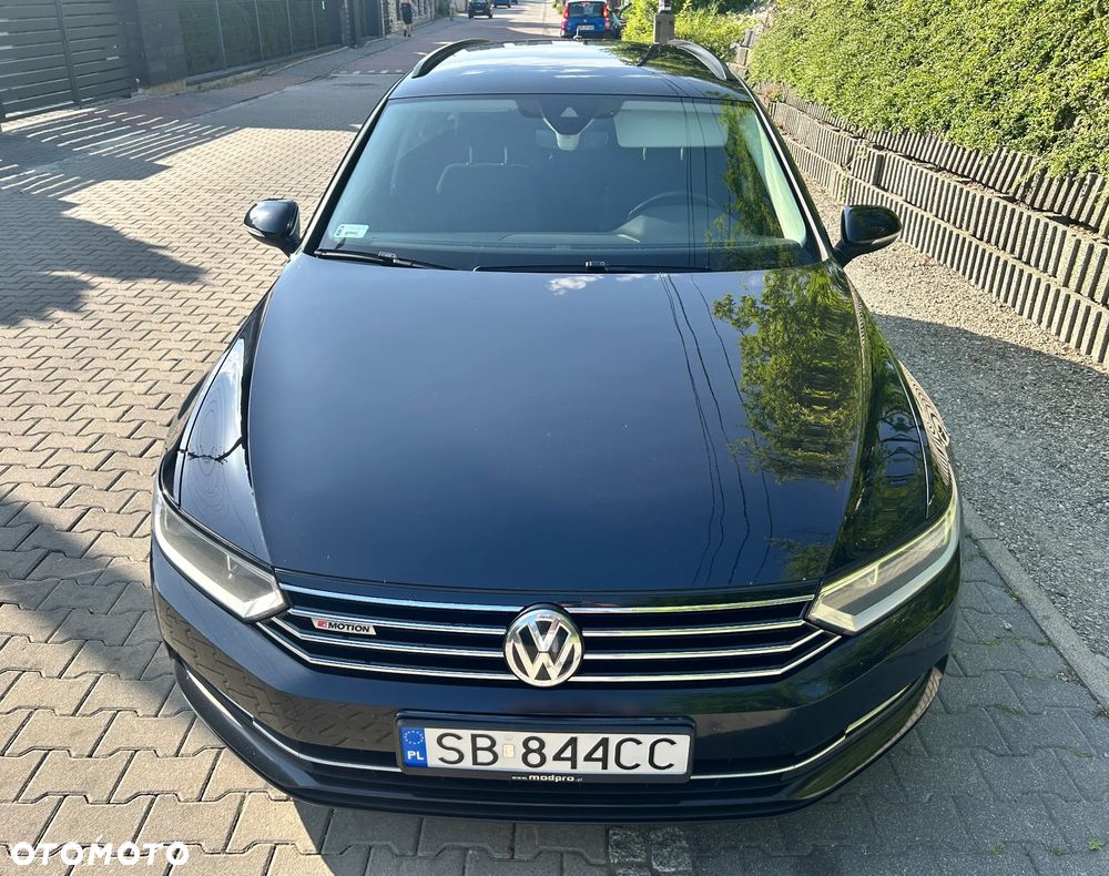 Volkswagen Passat Variant 2.0 TDI SCR 4Motion DSG Comfortline - 9