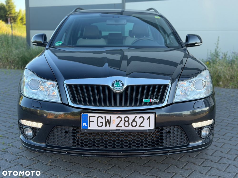 Skoda Octavia 2.0 TDI RS DSG - 1
