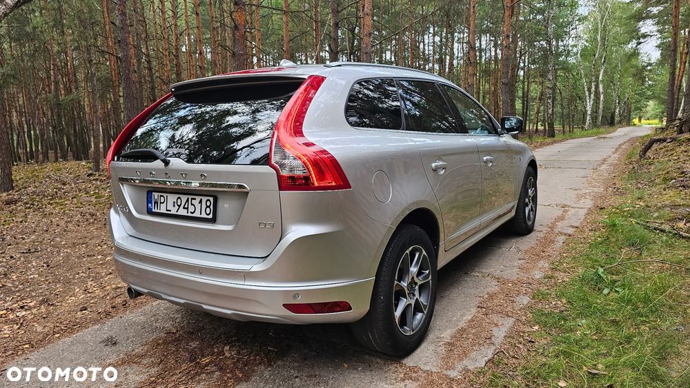 Volvo XC 60 D3 Drive-E Ocean Race - 17