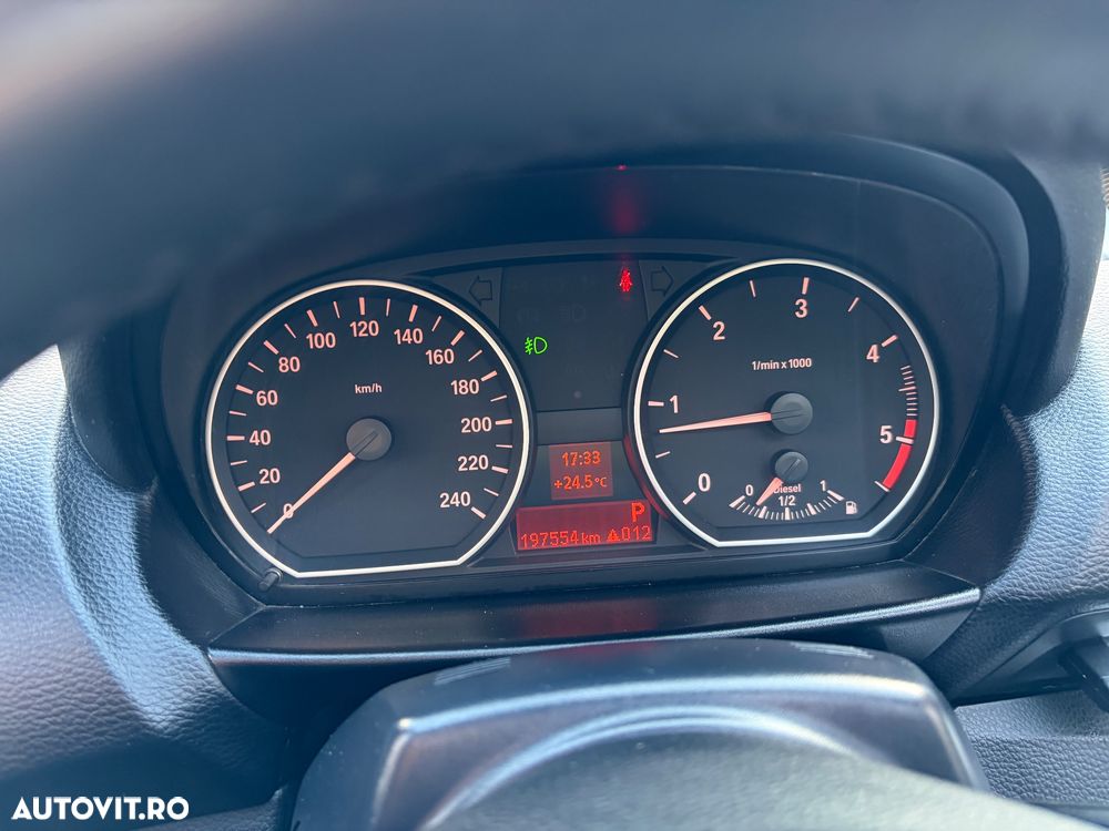 BMW Seria 1 - 31
