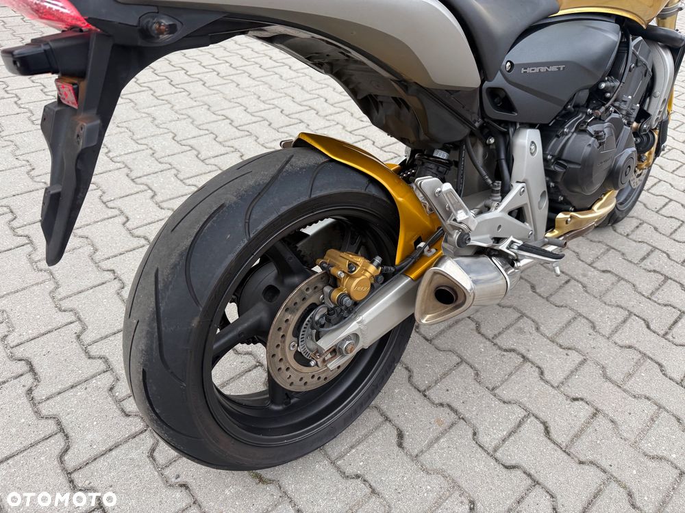 Honda Hornet - 13