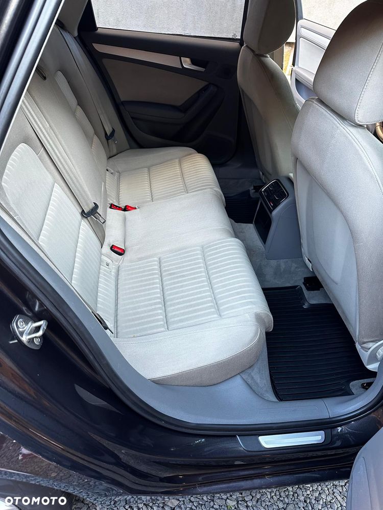 Audi A4 Avant - 9