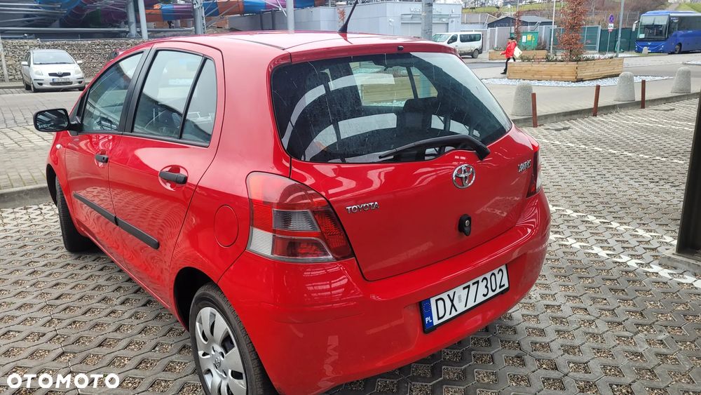 Toyota Yaris 1.0 Terra - 4